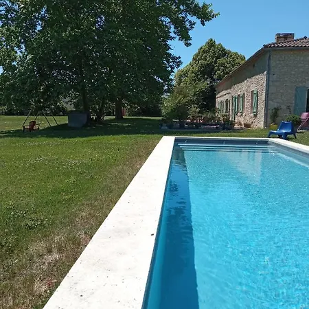 Bed and Breakfast D'hotes Le Cocon Des Champs Buzet-sur-Baise
